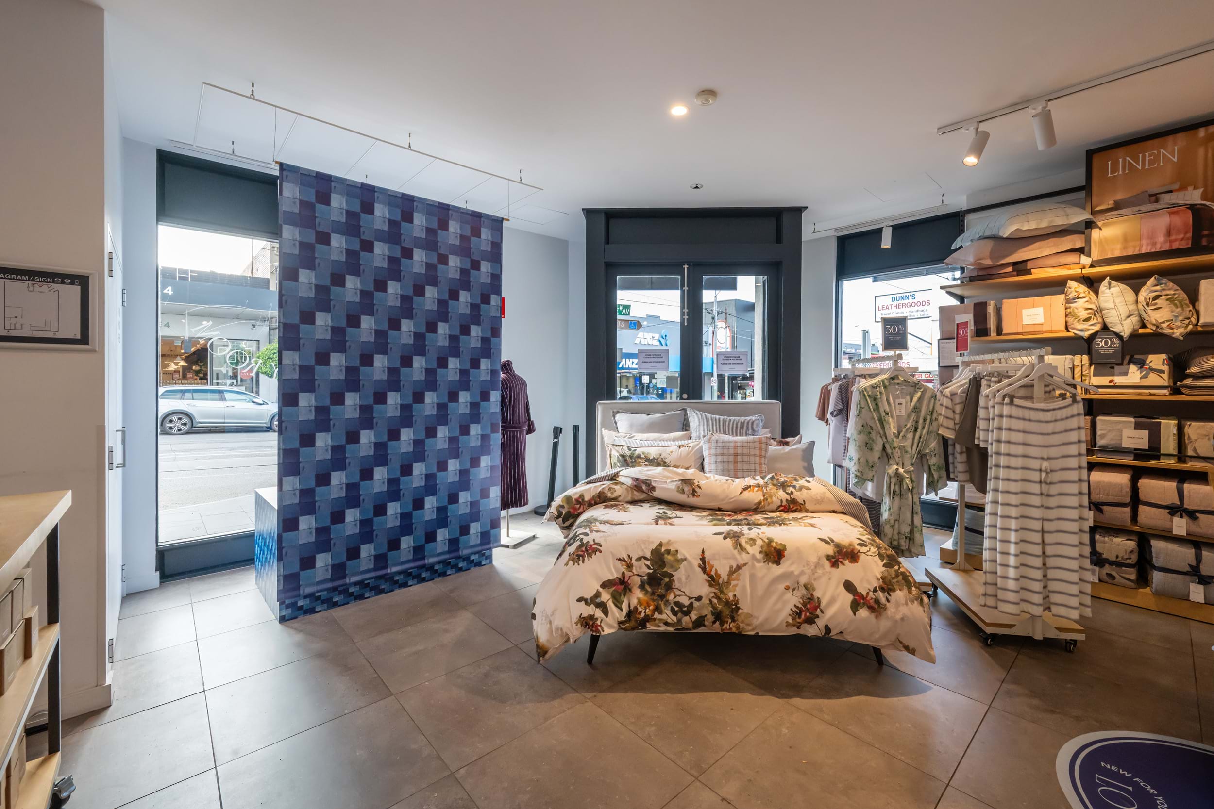 Sheridan Newnesss for Every Room - Bathtub Window Display